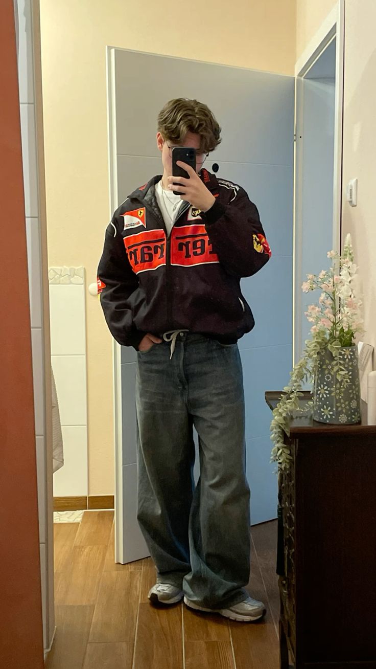 Schwarze Rennjacke Ferrari – Vintage F1 Streetwear