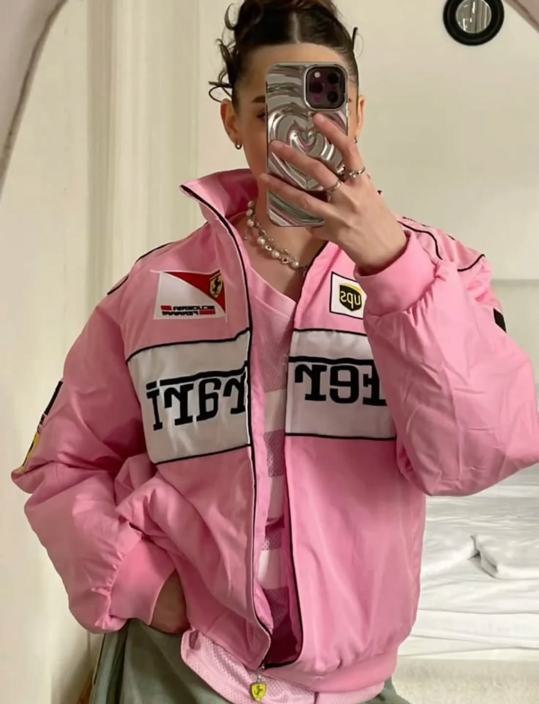 Pink Racing Jacket Ferrari – Vintage F1 Streetwear